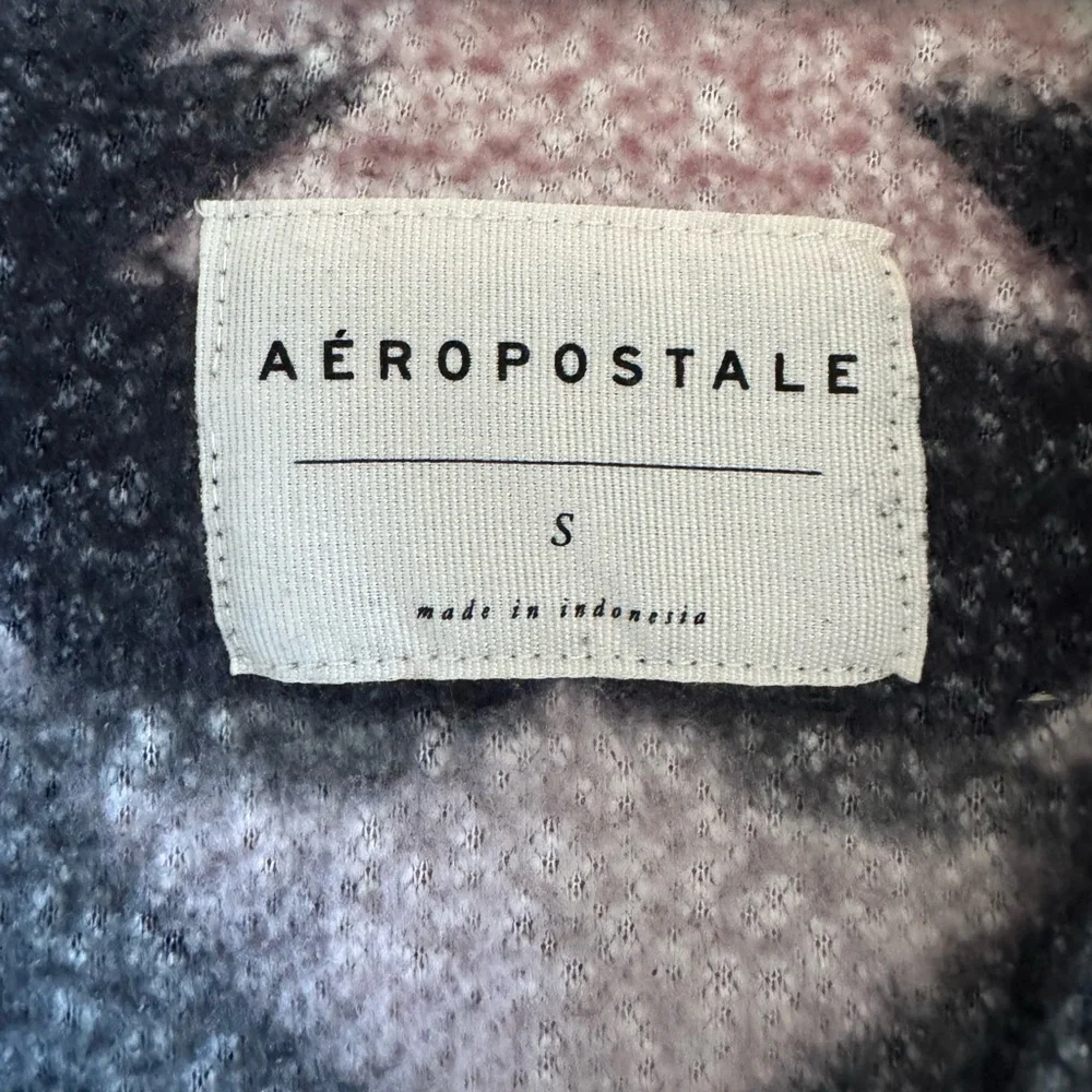 Aeropostale cozy meets