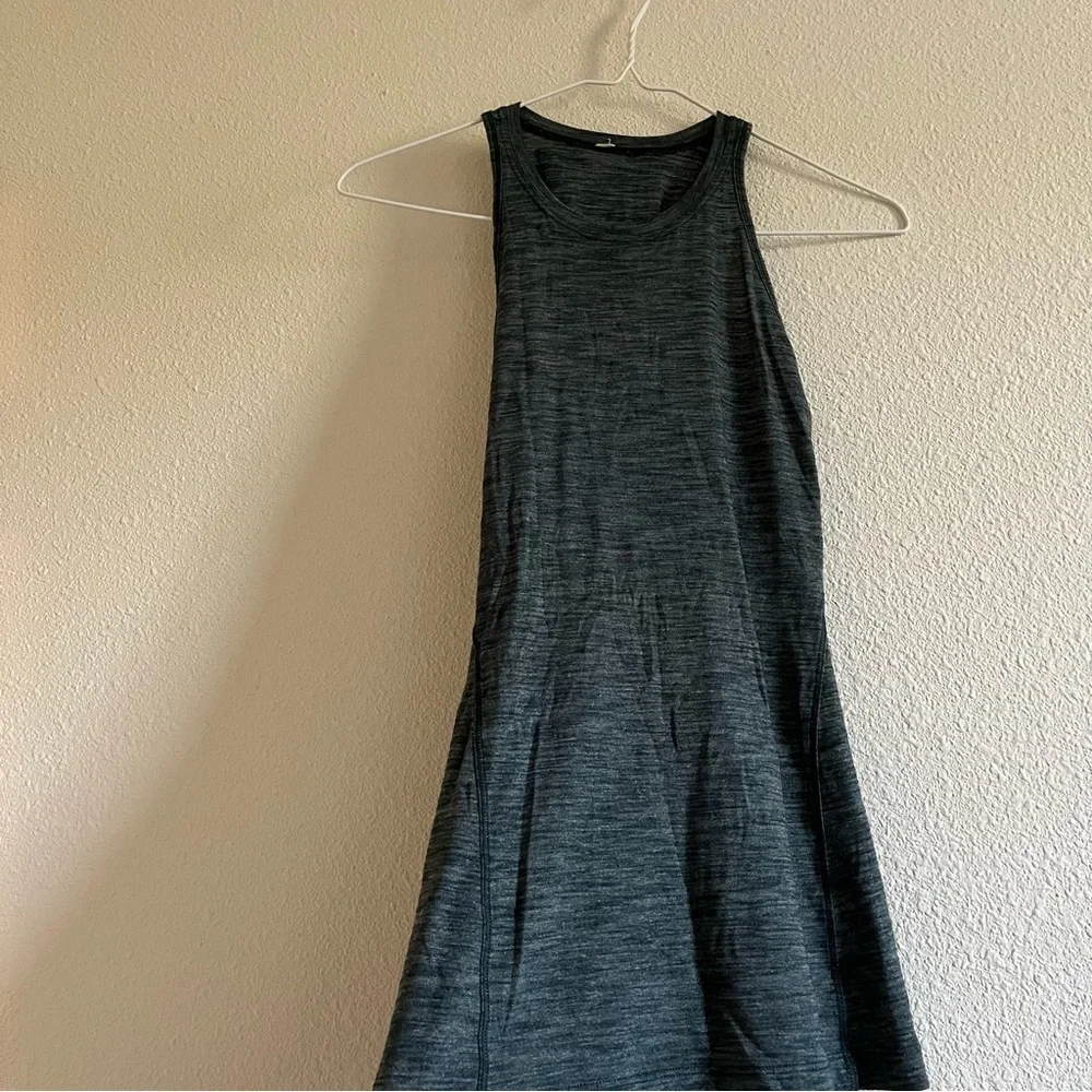 lululemon athletica excellent no