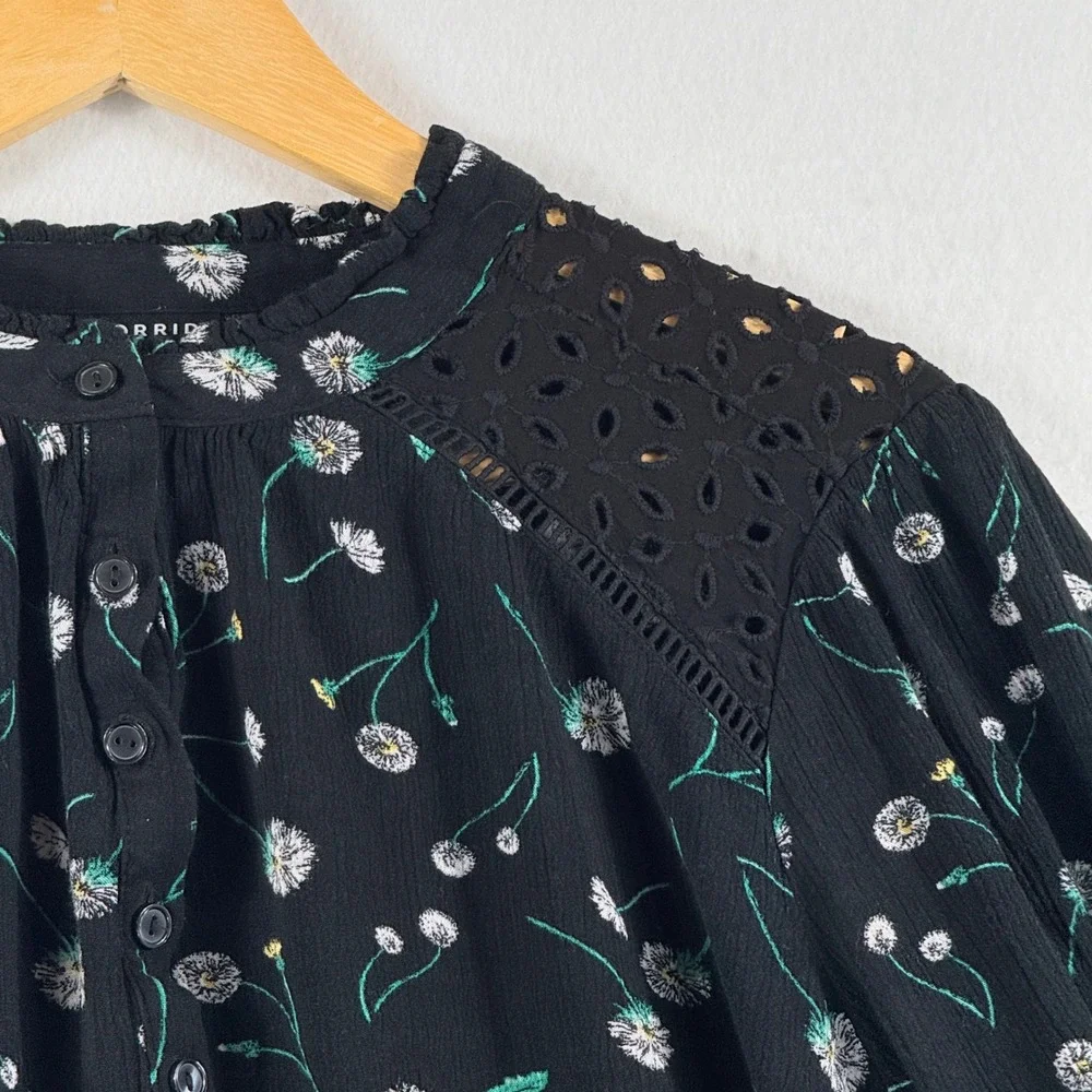 torrid blouse features