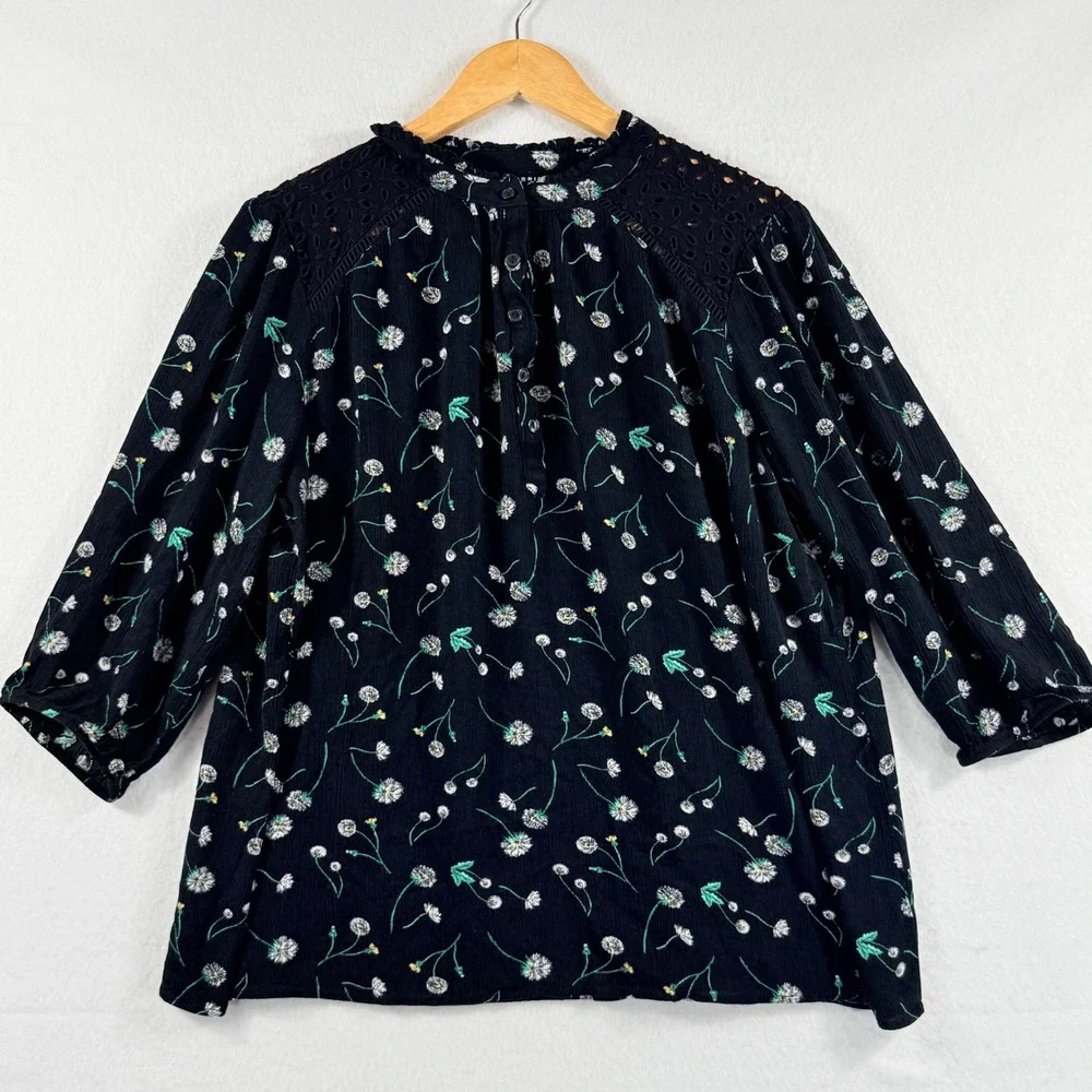 Torrid Blouse Womens 0 Large Black Dandelion Floral Eyelet Lace Boho Cottagecore
