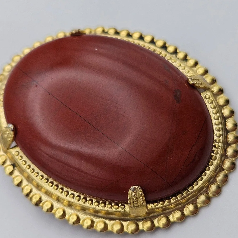 Unbranded this oval border