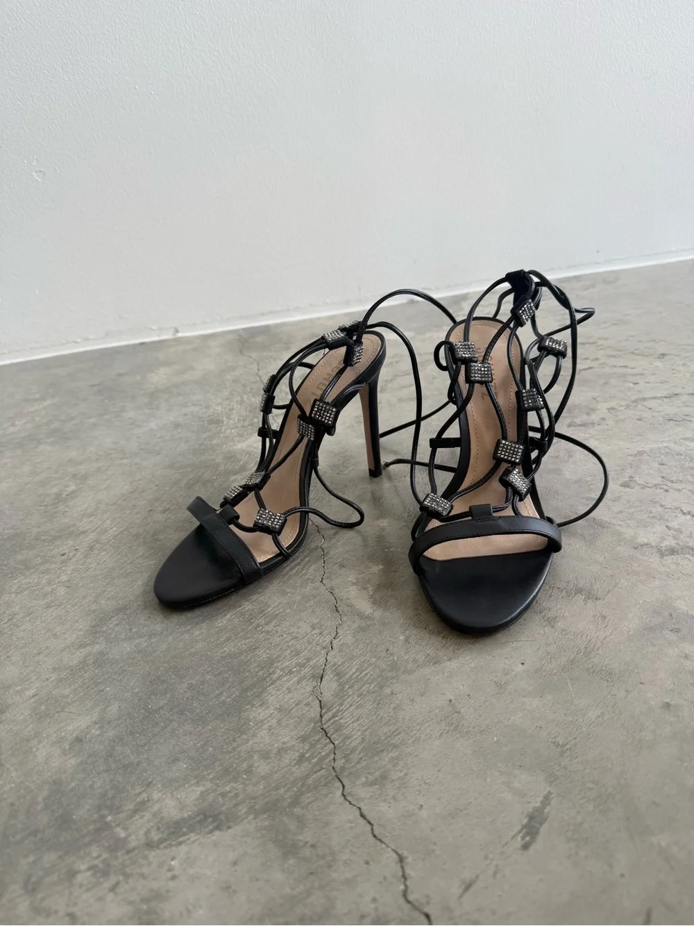 SCHUTZ #heels black