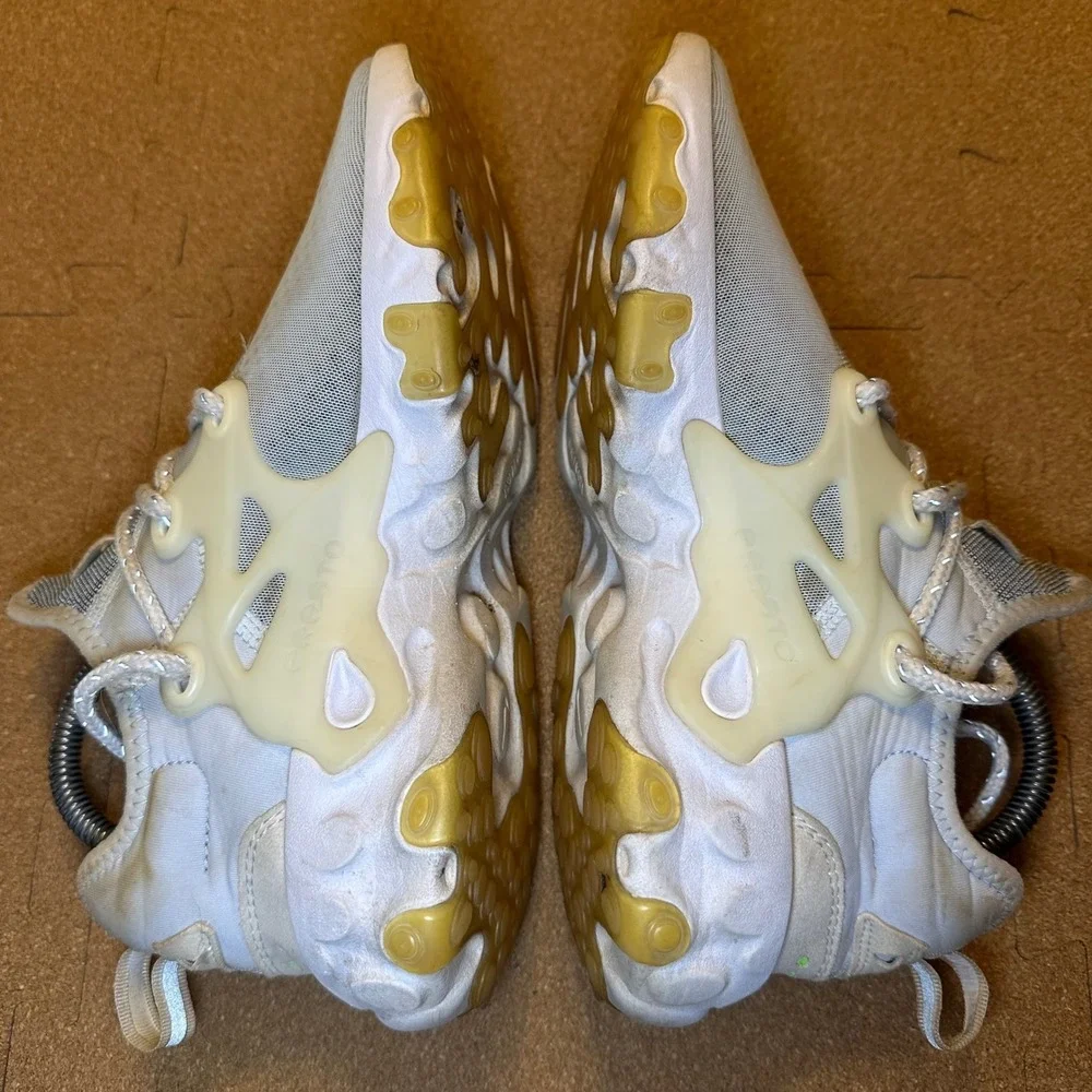 Nike smoke free
