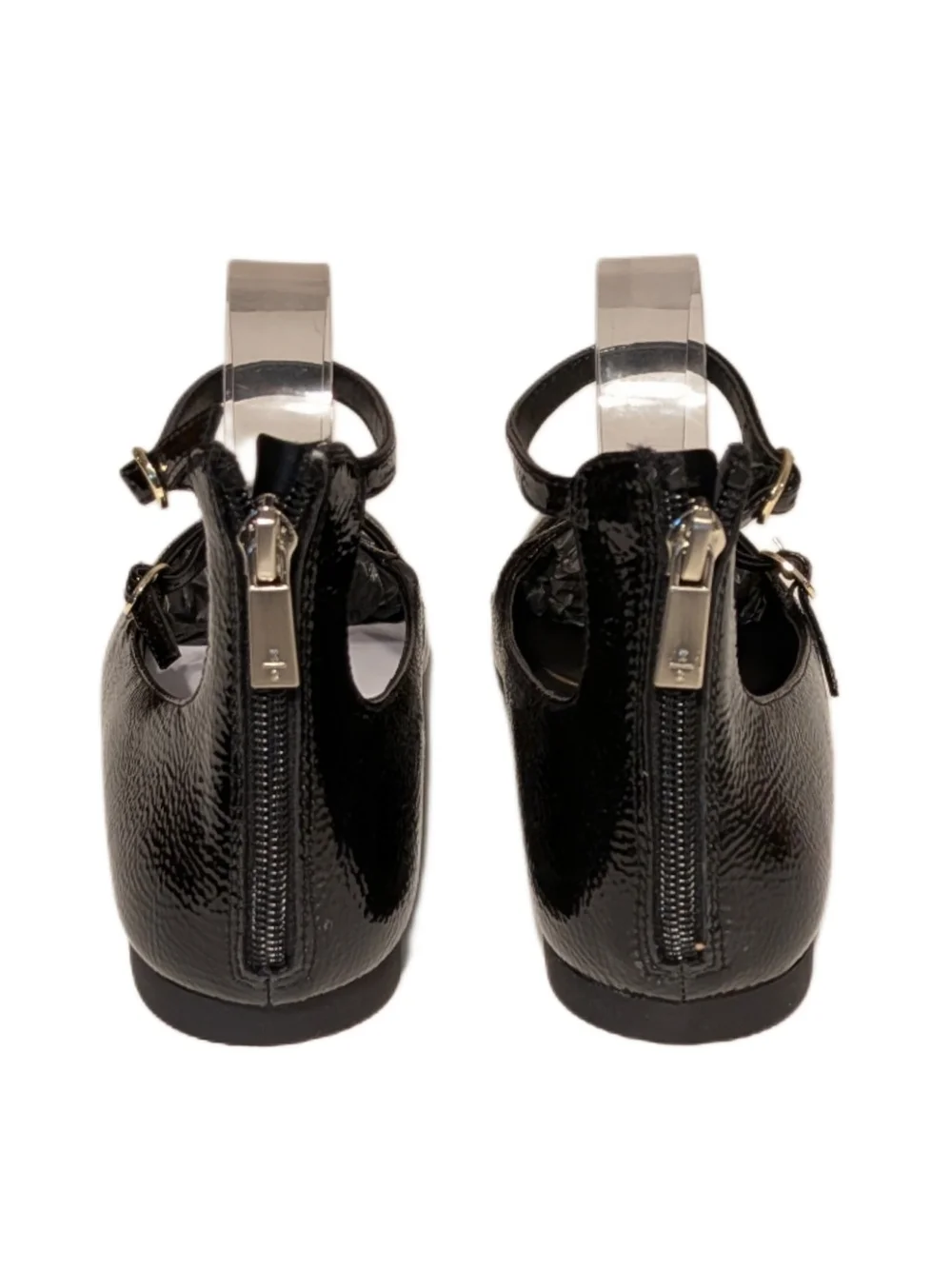 Kenneth Cole kenneth cole