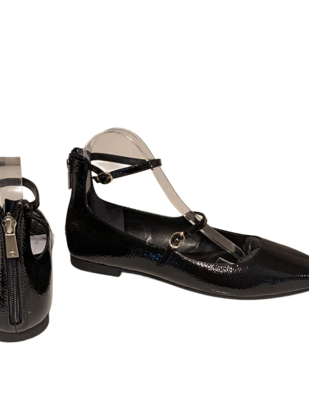 Kenneth Cole kenneth cole