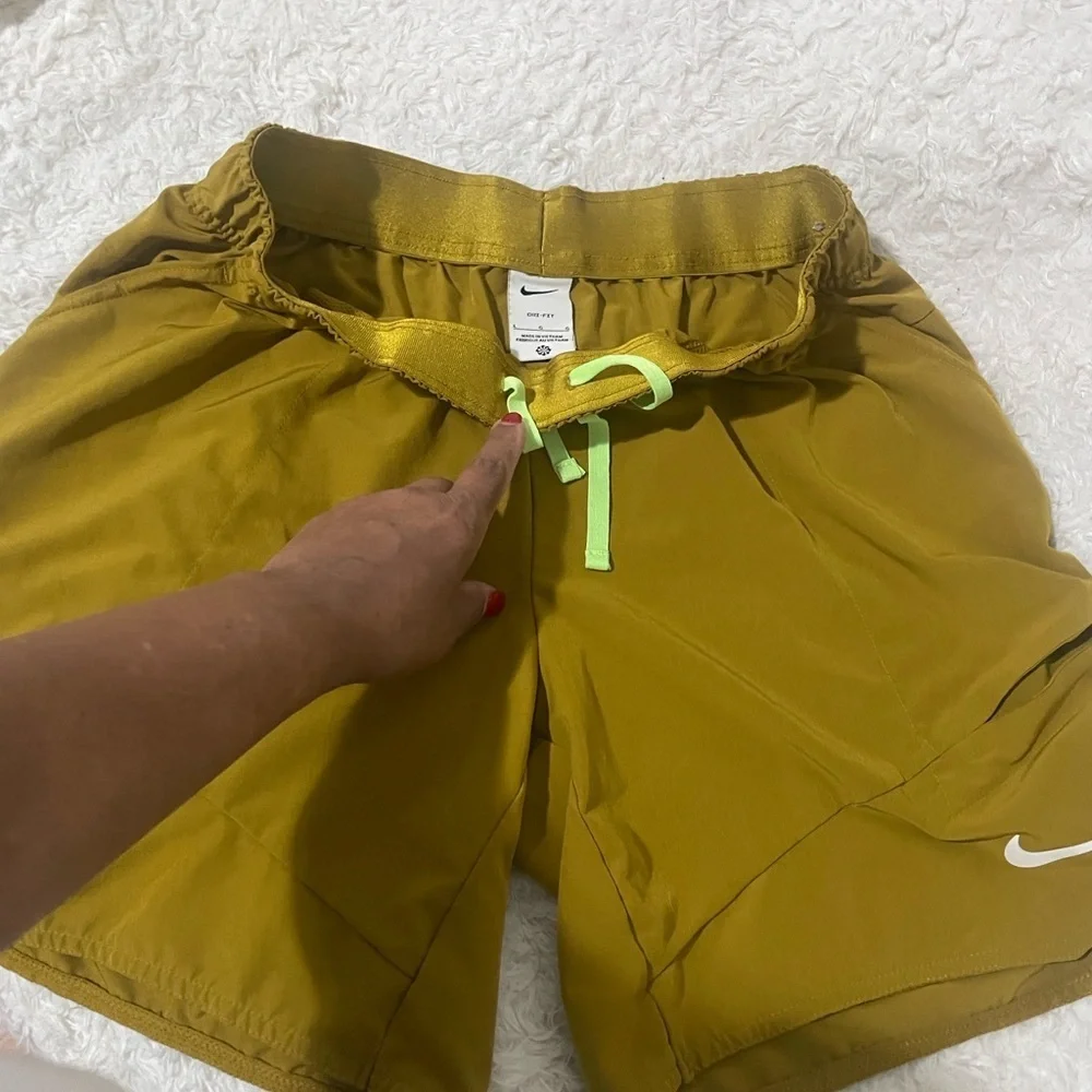 Nike stylish mustard