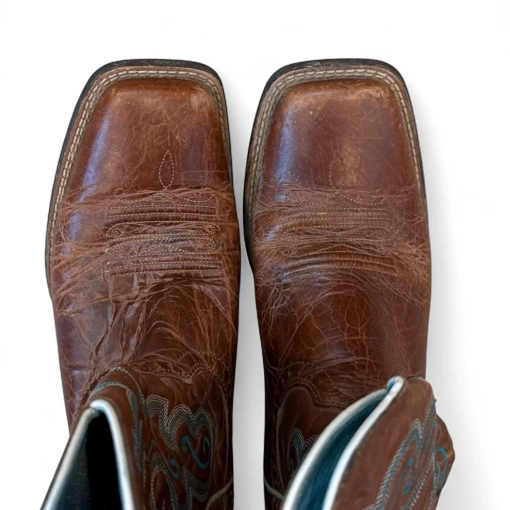 Ariat women square