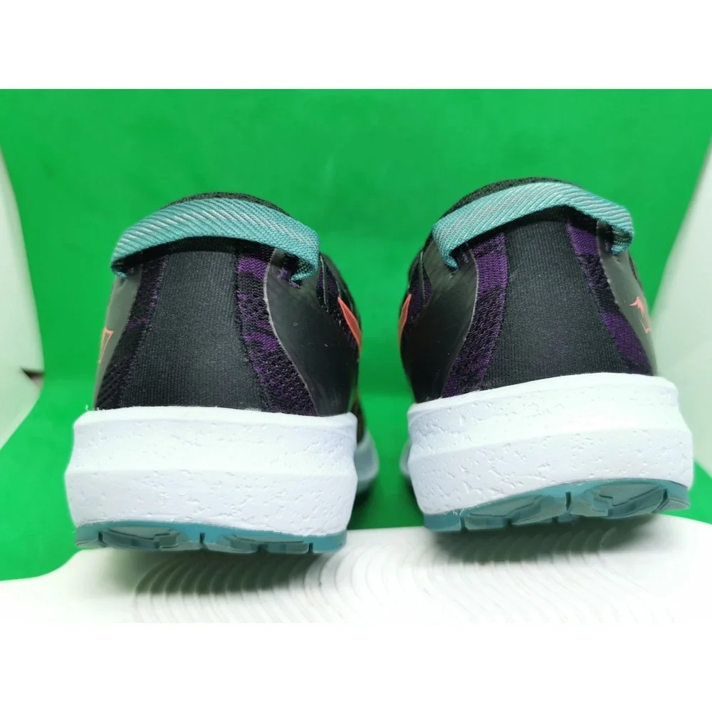 Asics please been see