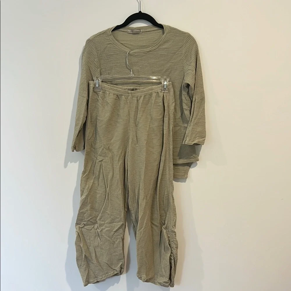 Cut Loose Sage Green Cotton Matching Set