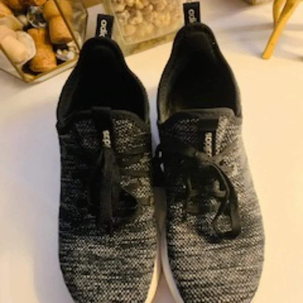 adidas used very