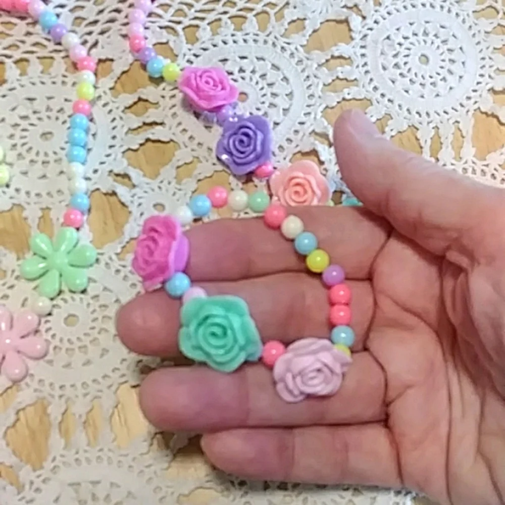 Costume Jewelry want this