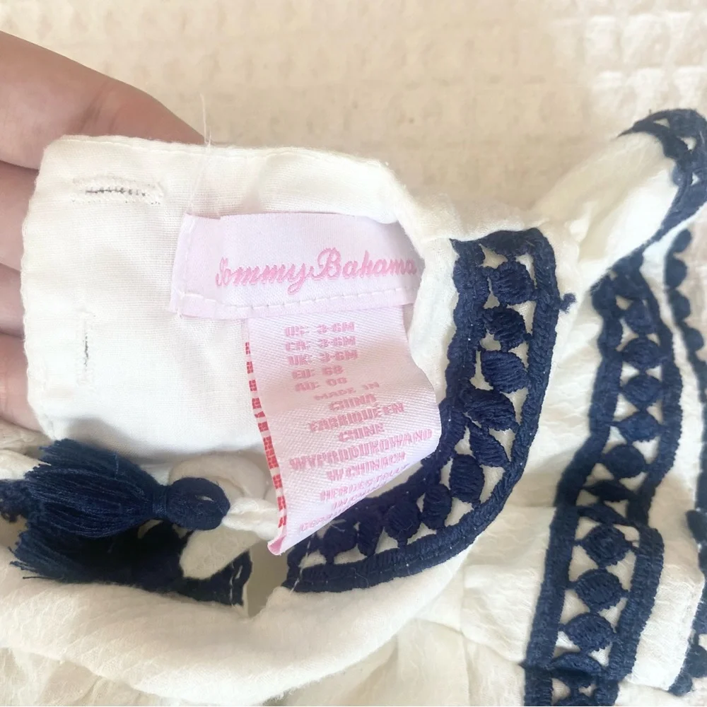 Carters 🔹no navy tommy