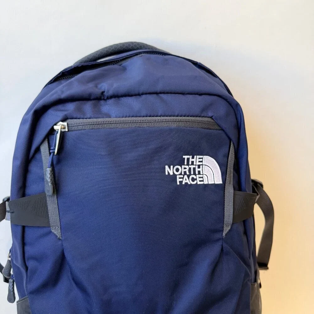 The North Face 	•	width check