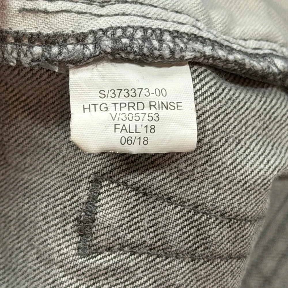 Banana Republic embrace timeless