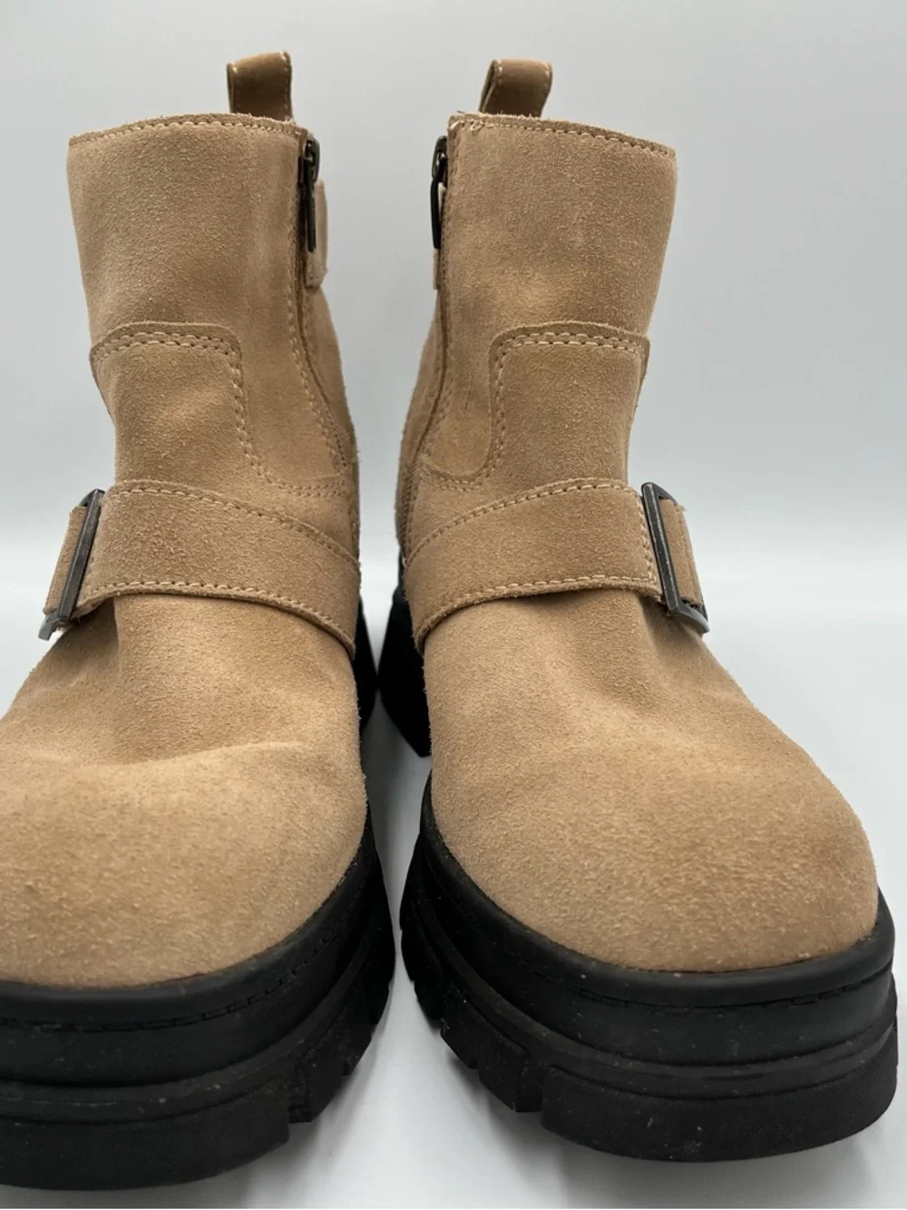 UGG gently used