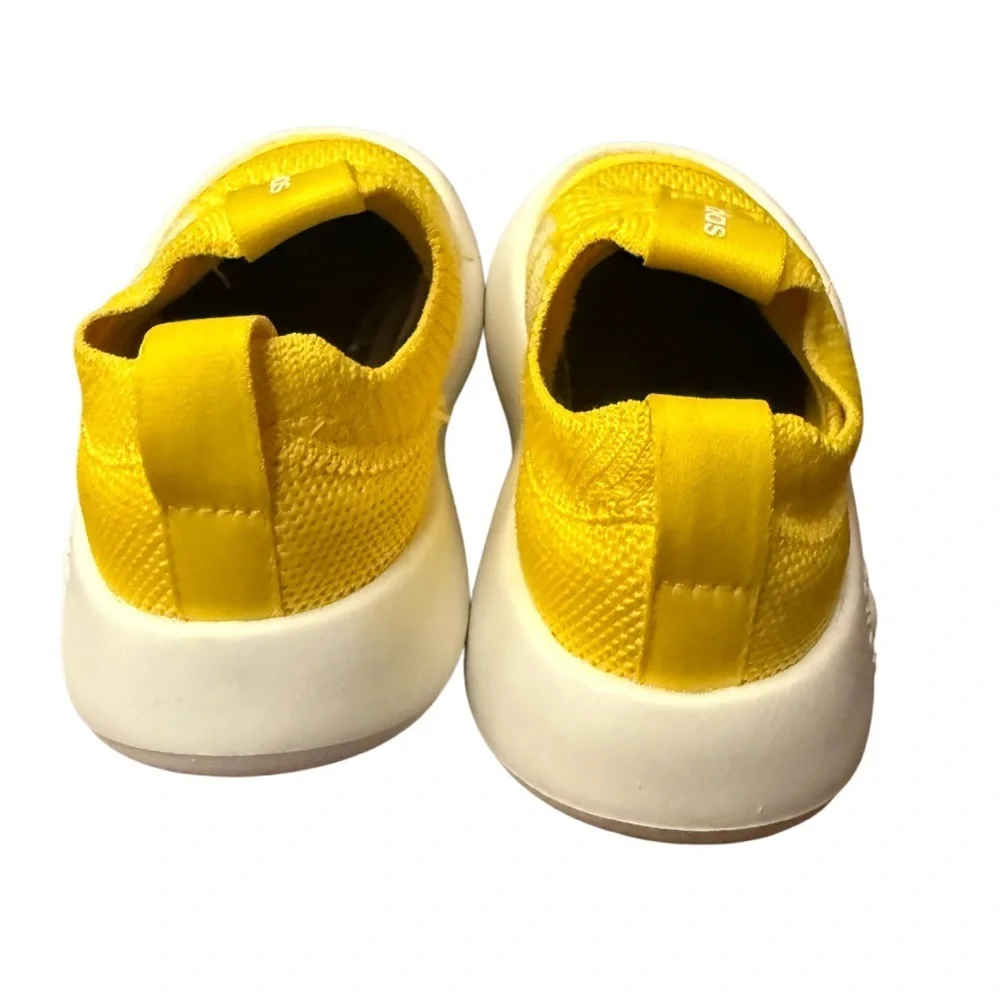 adidas vibrant yellow