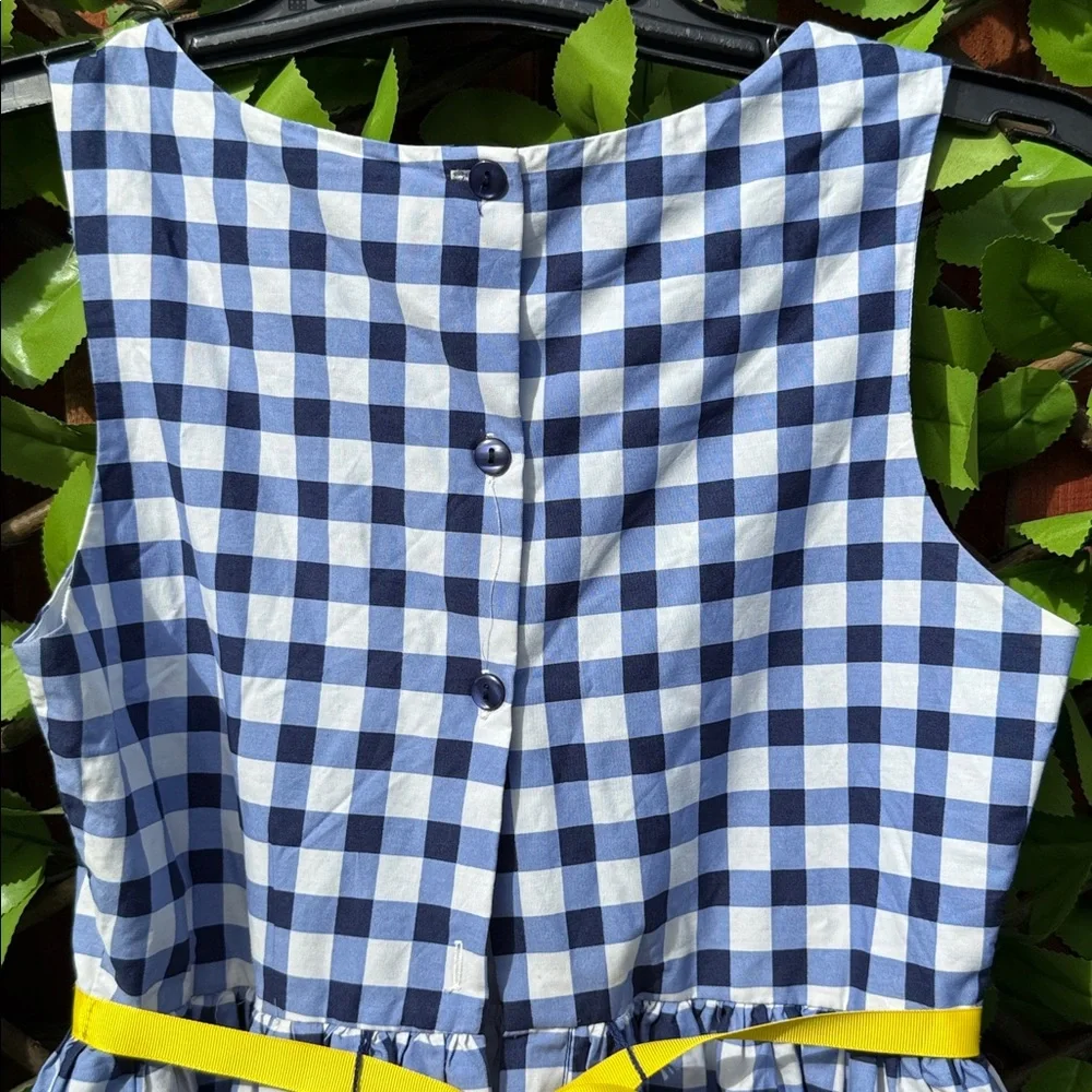 Sweet Heart Rose adorable sleeveless