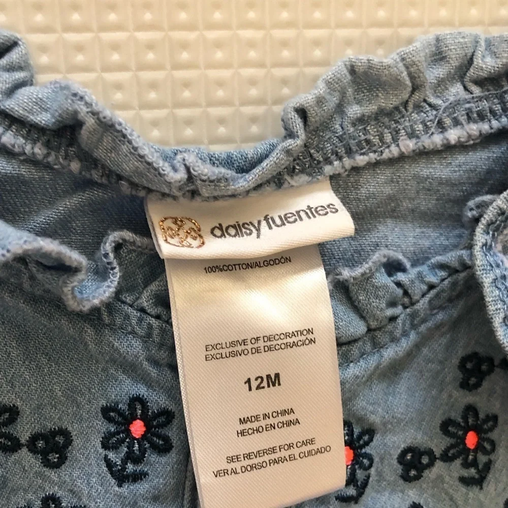Daisy Fuentes daisy fuentes