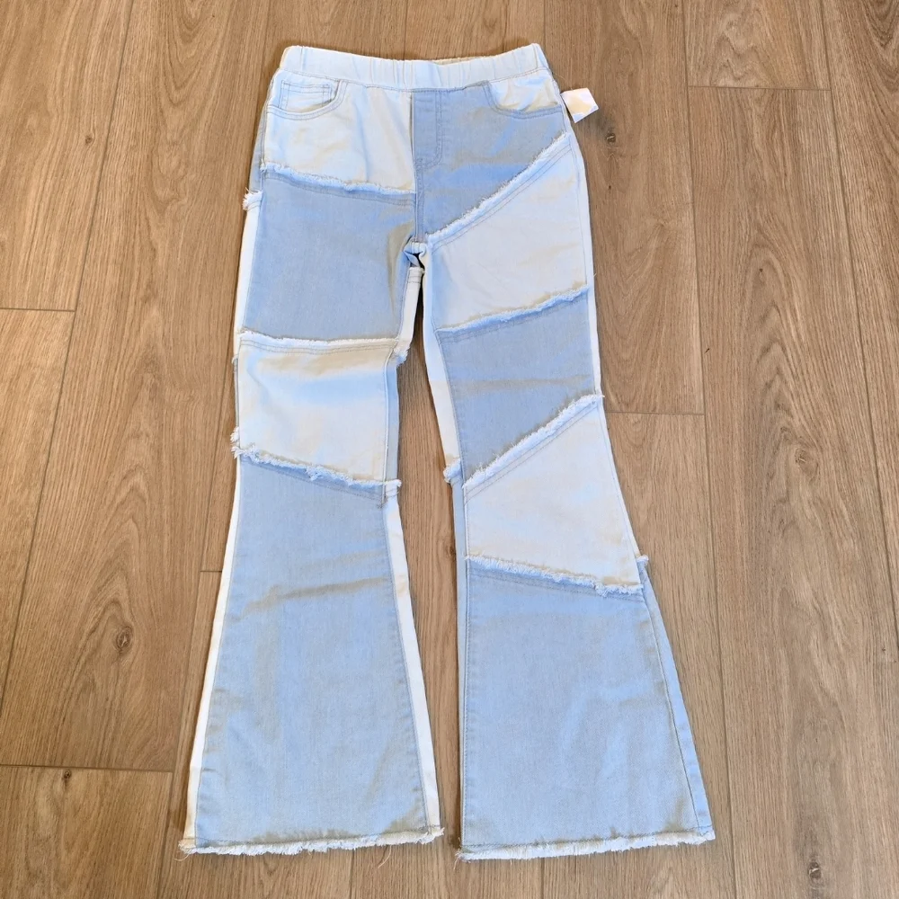 Girl's Tween Diva Light Blue Patchwork Pull On Flare Jeans NWOT 12