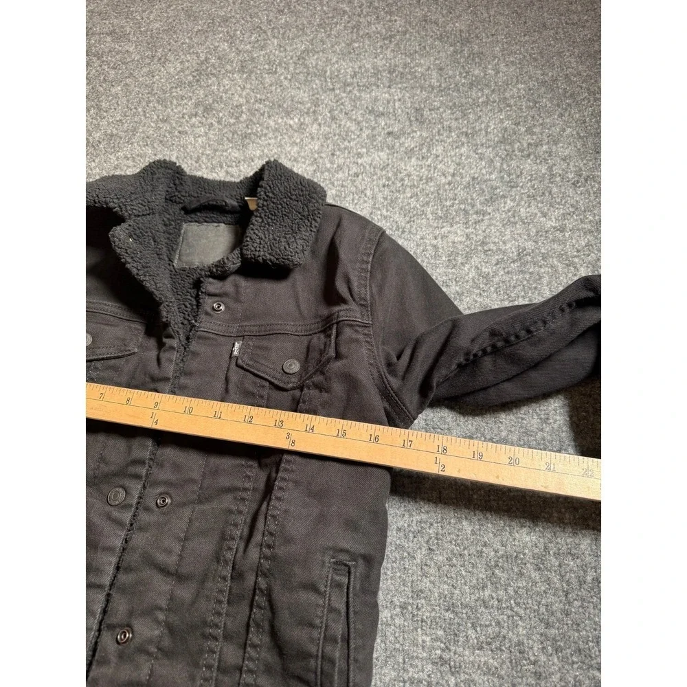 Levis classic levi