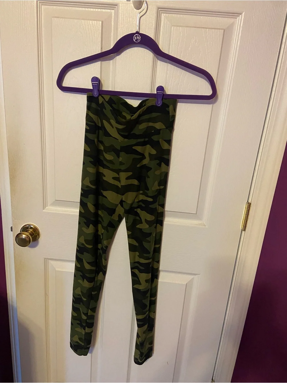 N/A comfortable green