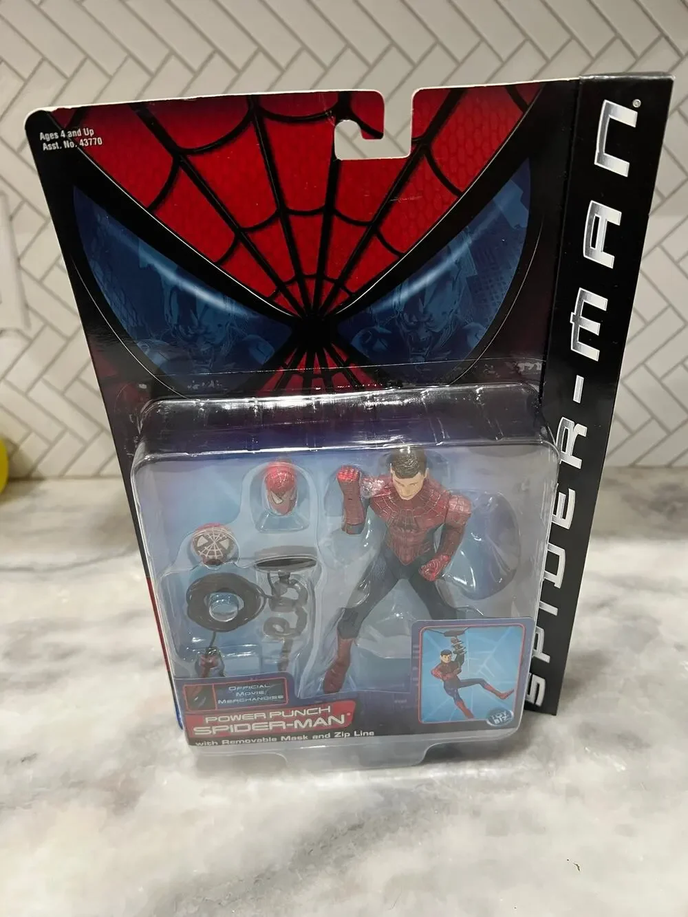 Spider-Man Power Punch Movie Action Figure Zip Line Toy Biz 2002 New Sealed