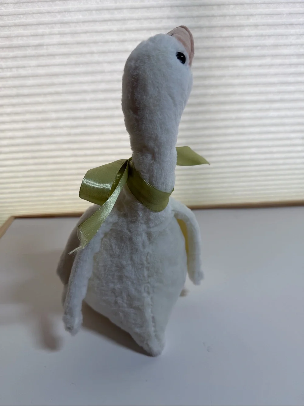 2 plush geese large unbranded. Small oriental trading