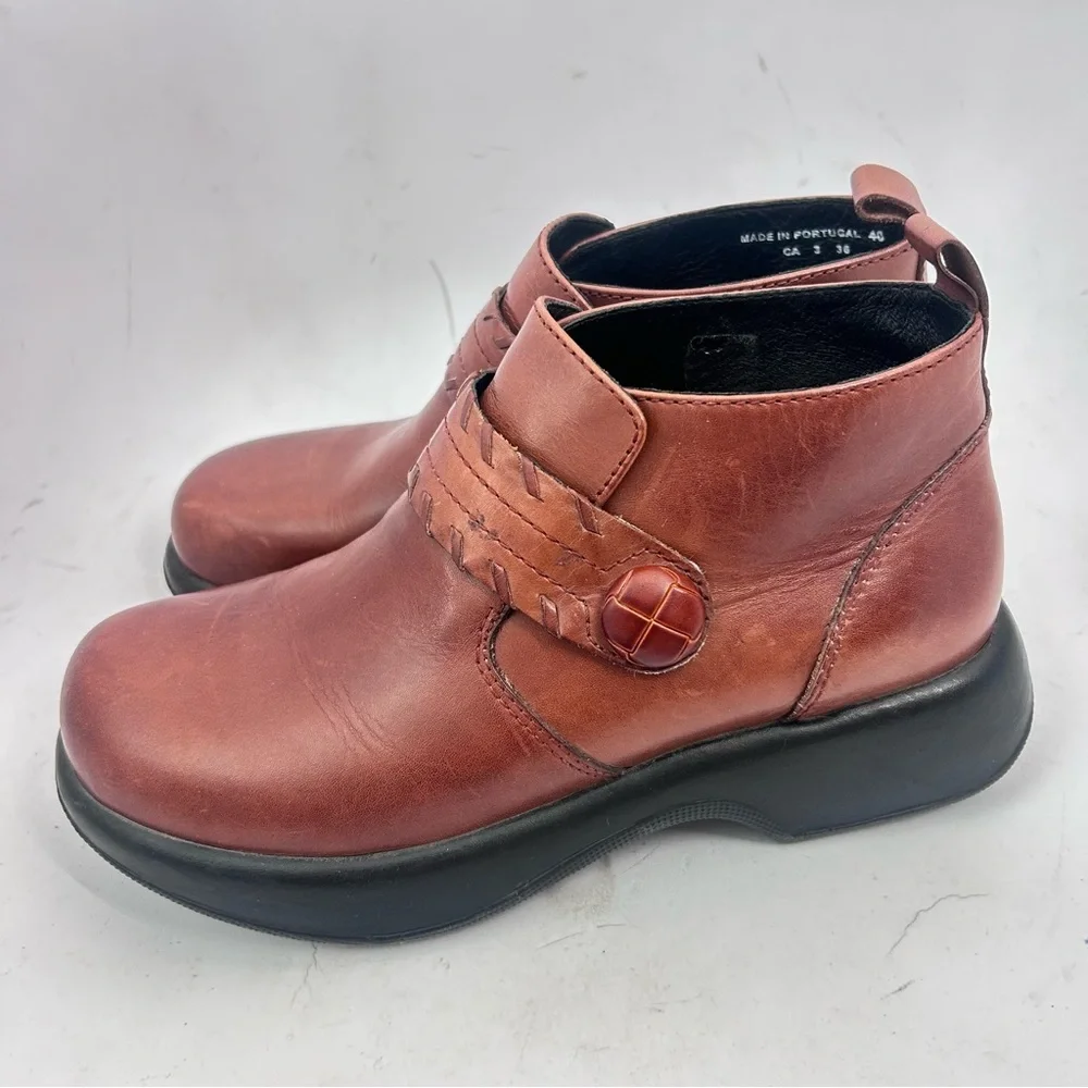 Dansko women vtg