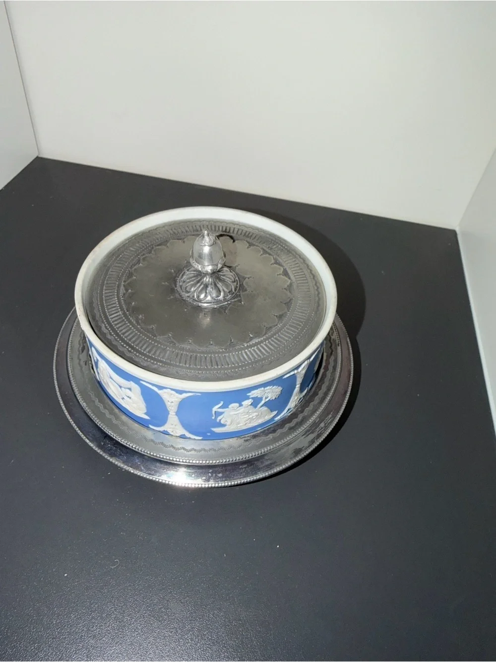 Wedgwood dish safe