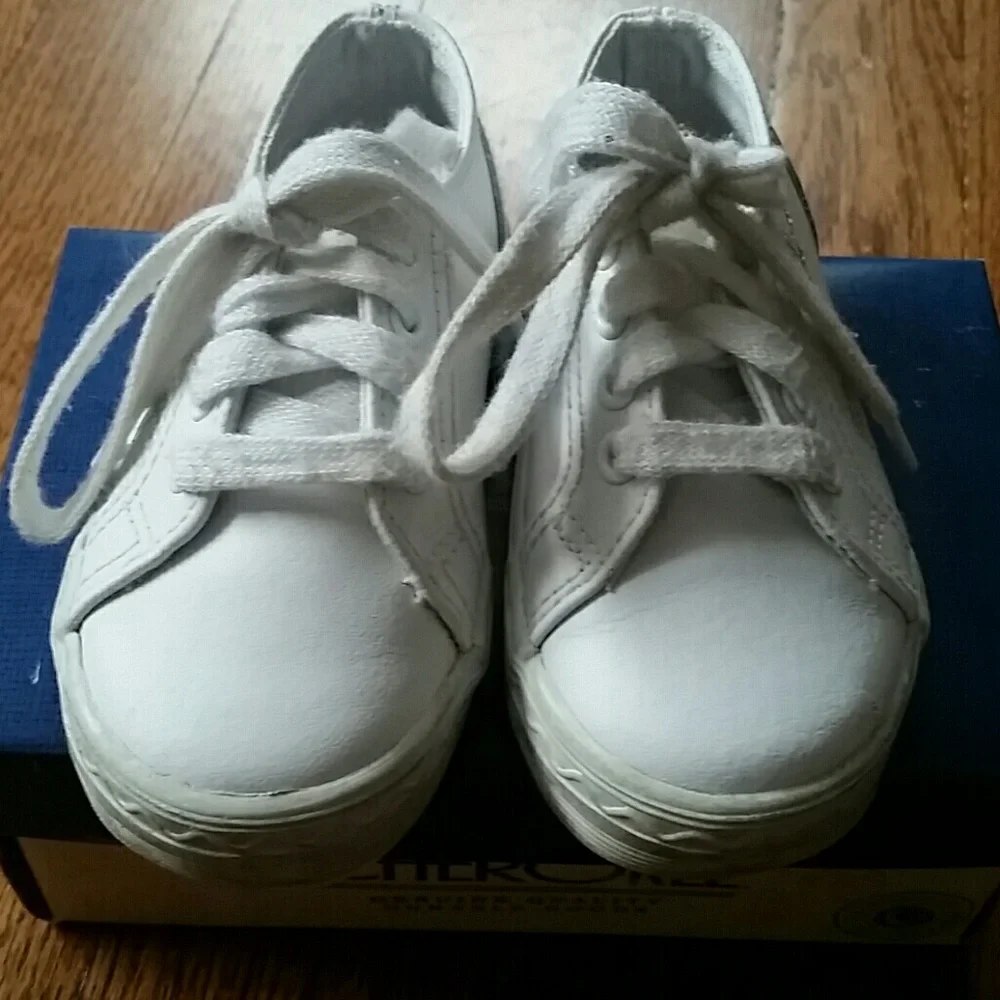 Cherokee toddler size