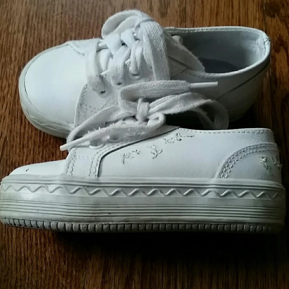 Cherokee toddler size