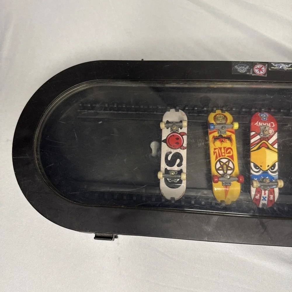 Tech Deck scratches clips but