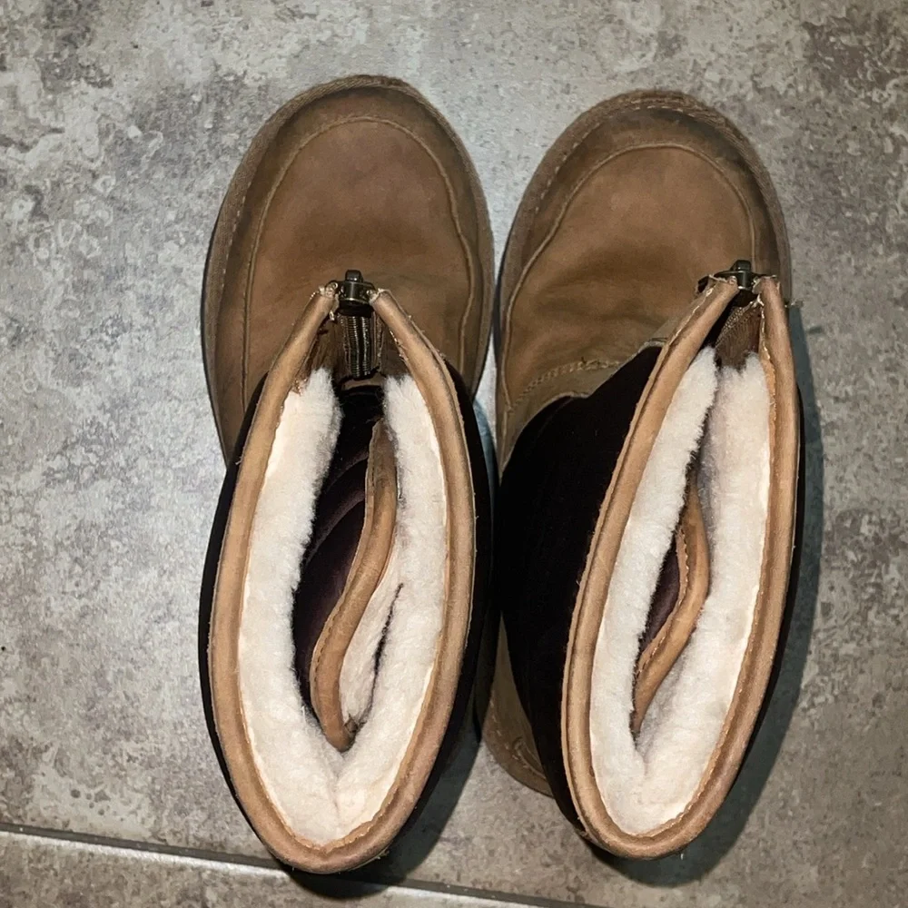 UGG has staining