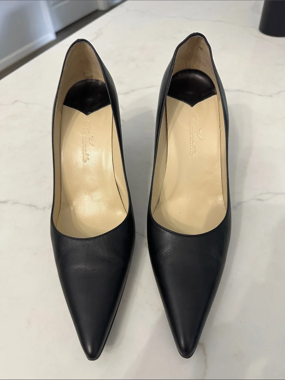 Faconnable Black Pointed-Toe Leather Pumps