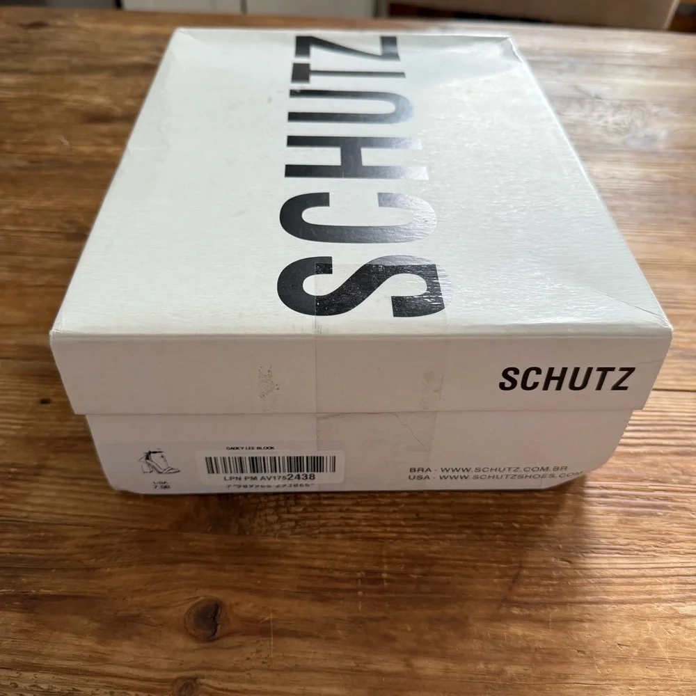 SCHUTZ cadey lee
