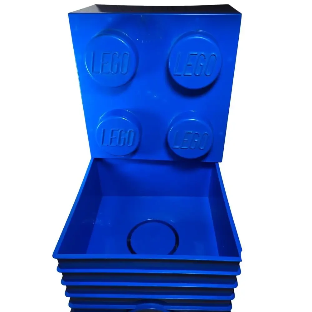 Lego royal stud