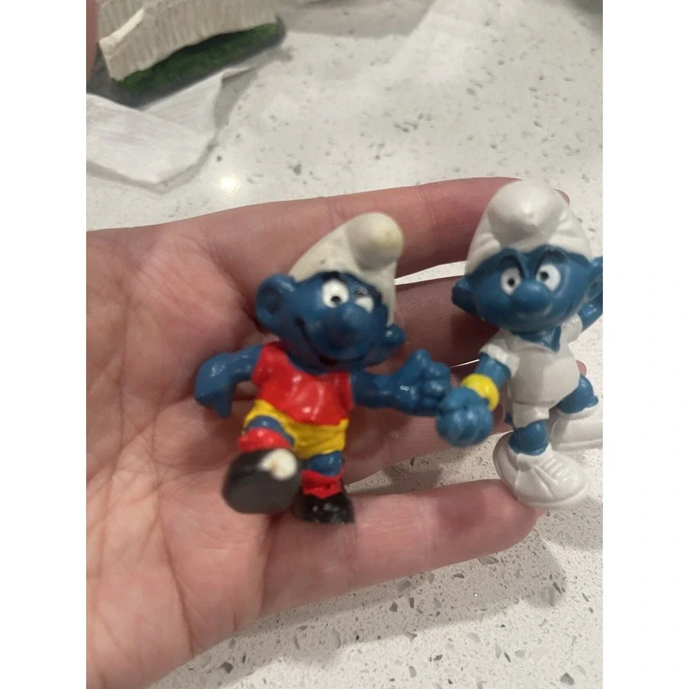 N/A vintage smurf