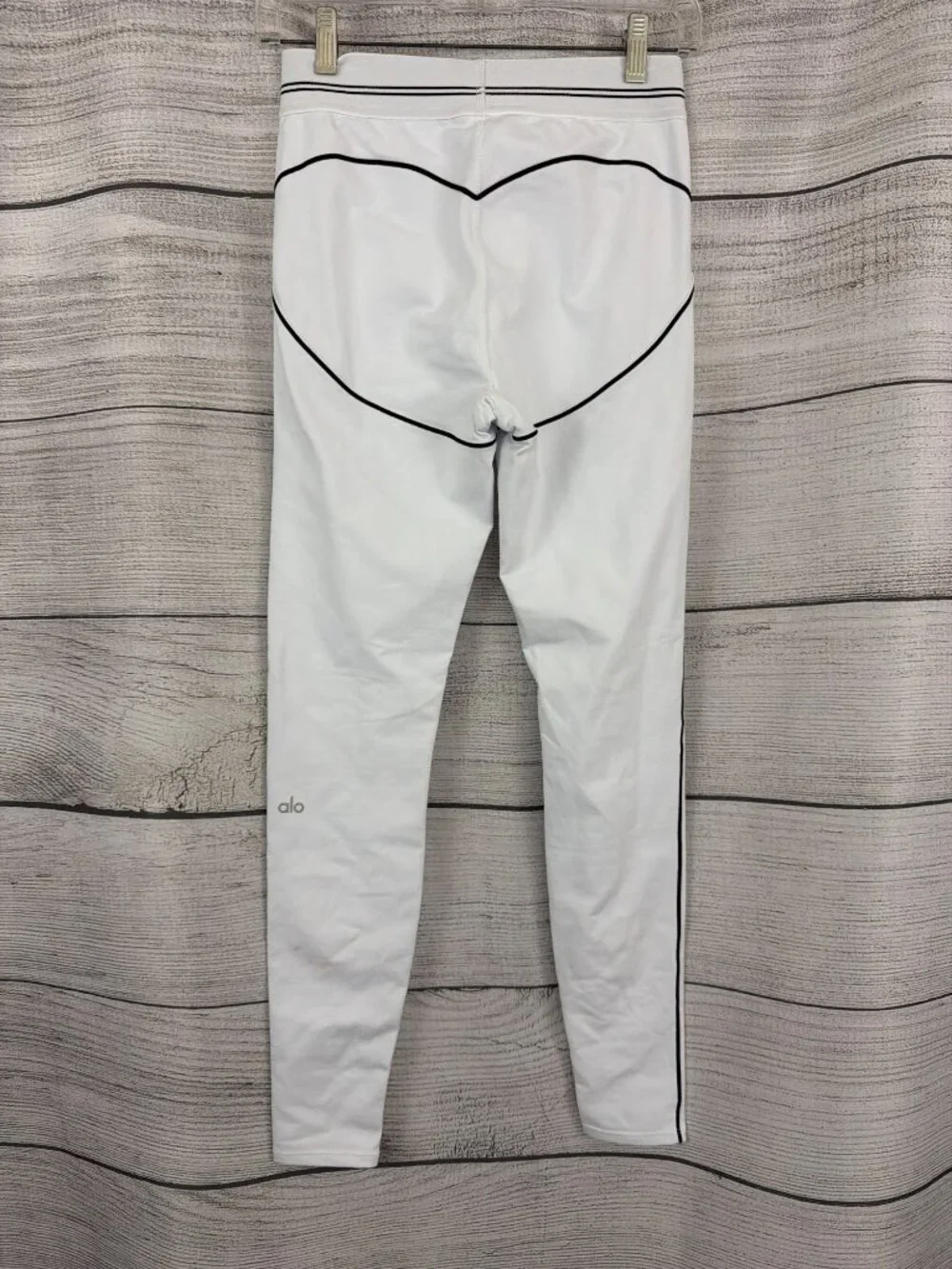 ALO Yoga these leggings