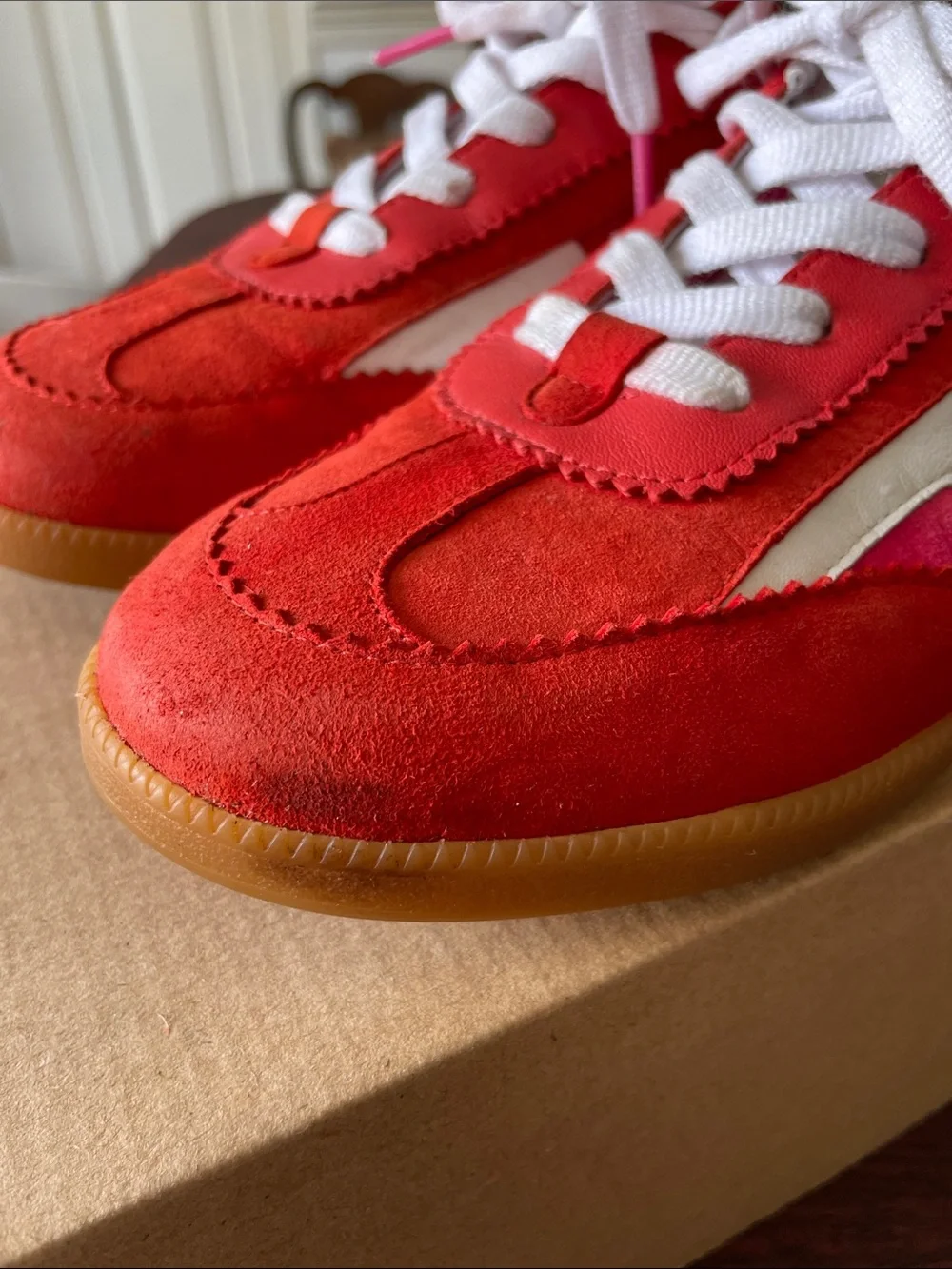 Boden bold red