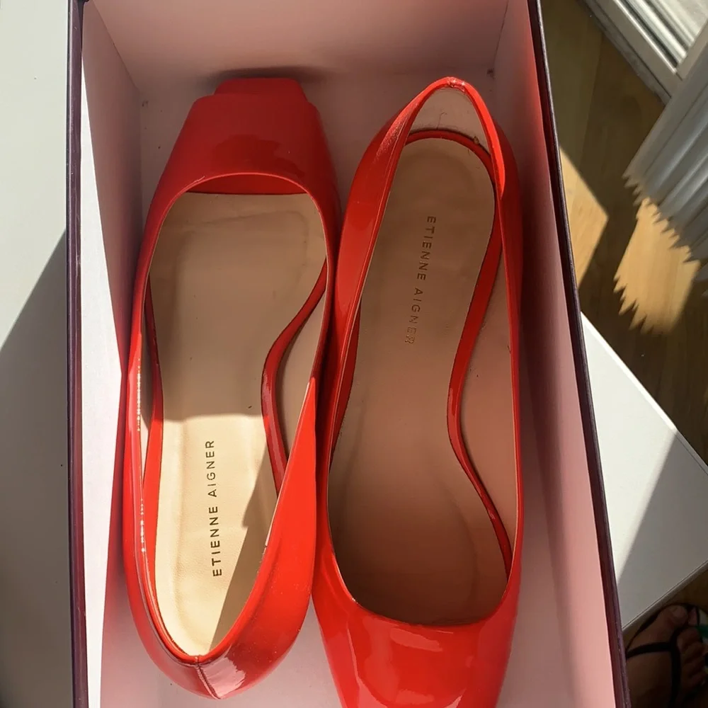 Etienne Aigner open toe