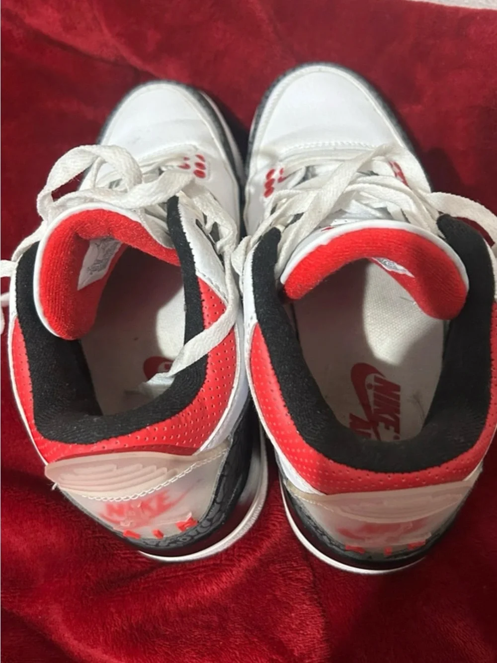 Nike iconic basketball