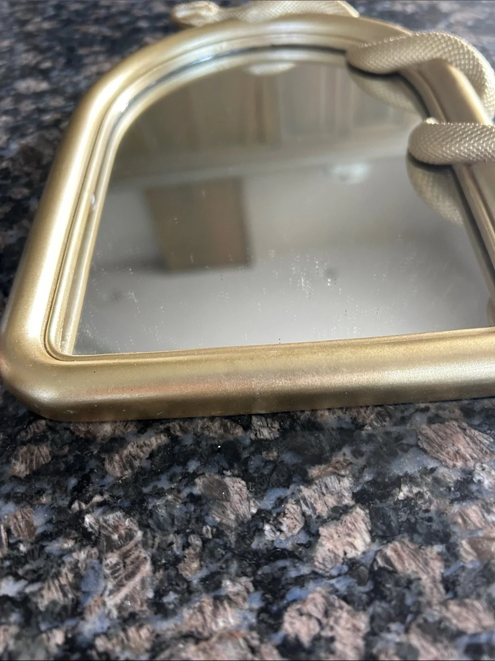 Ashland arched tabletop