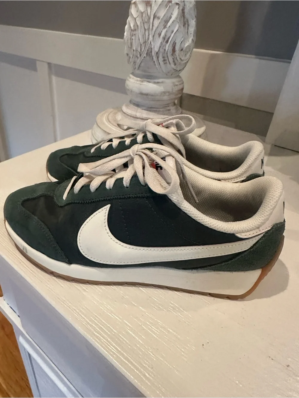 Nike low profile