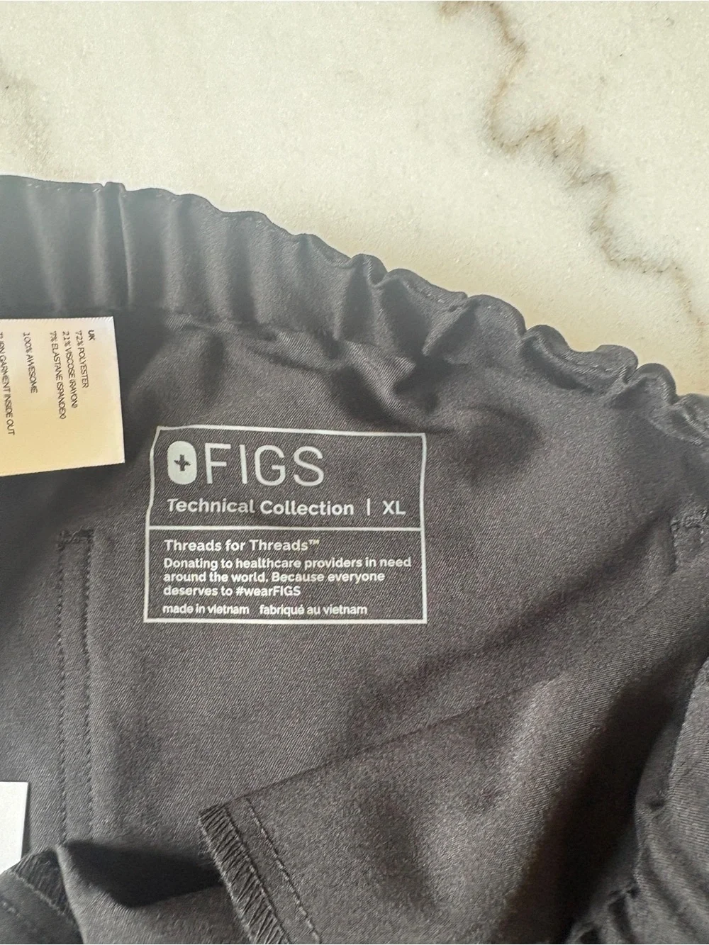Figs sleek black