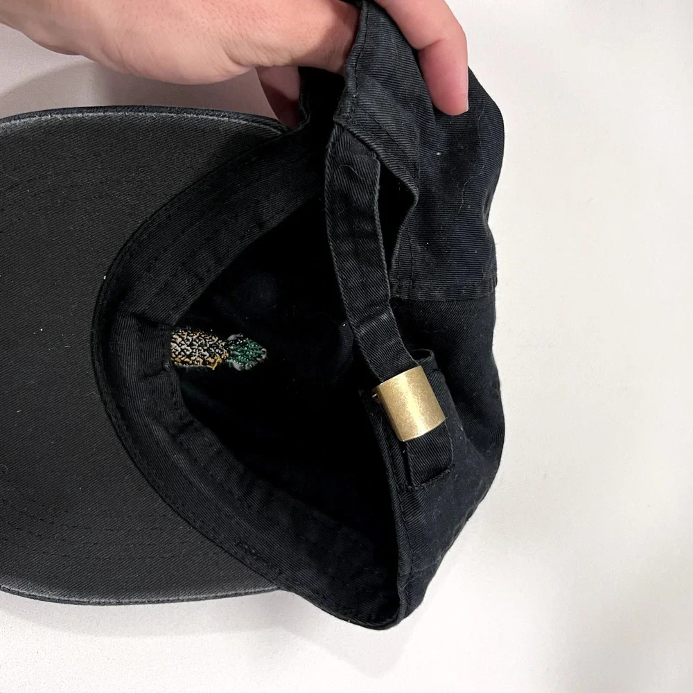 The Unbranded Brand sustainability earned shopping