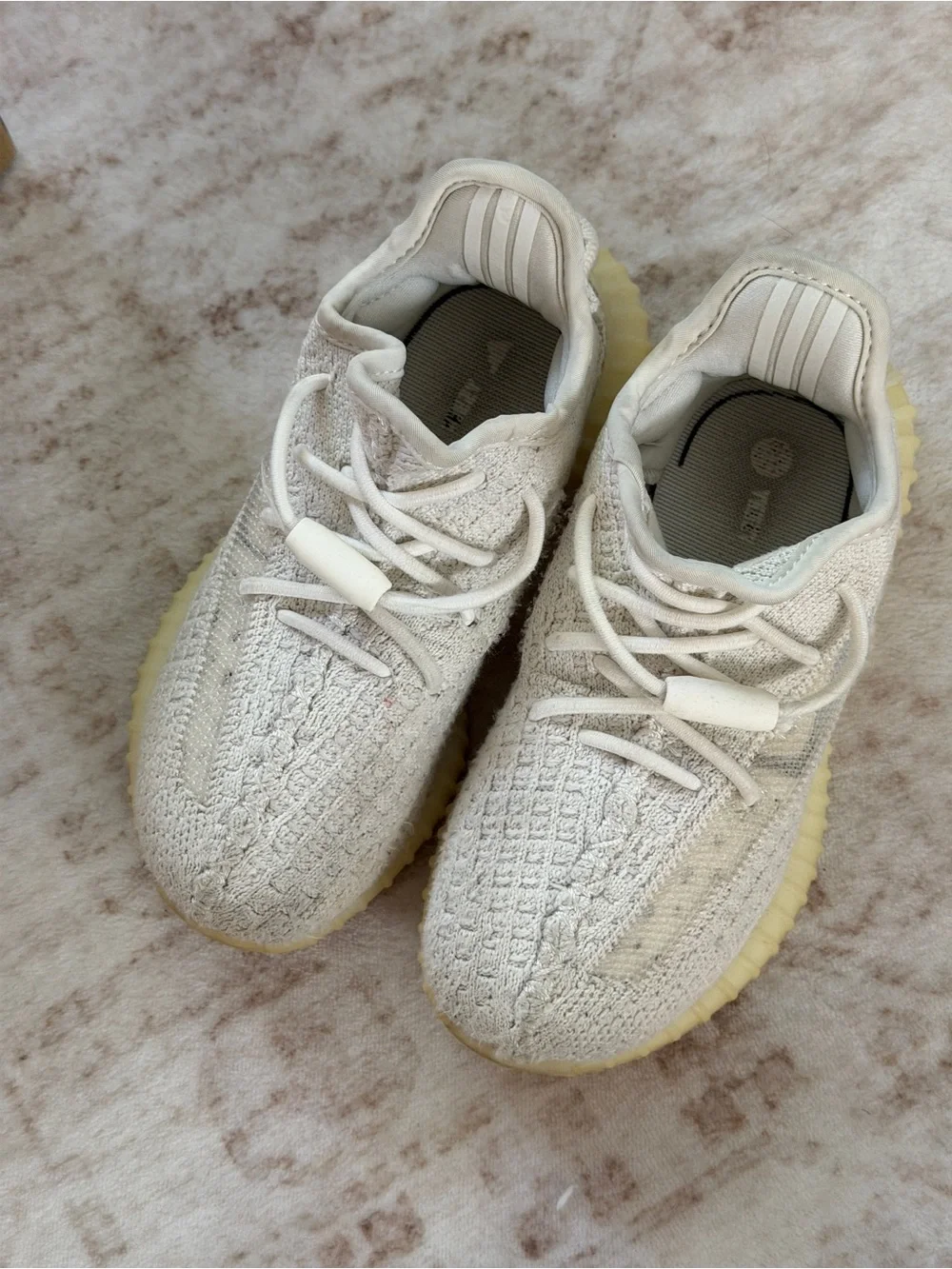 Yeezy Boost 350 v2 Kids White Knit Low-Top Sneakers size US11