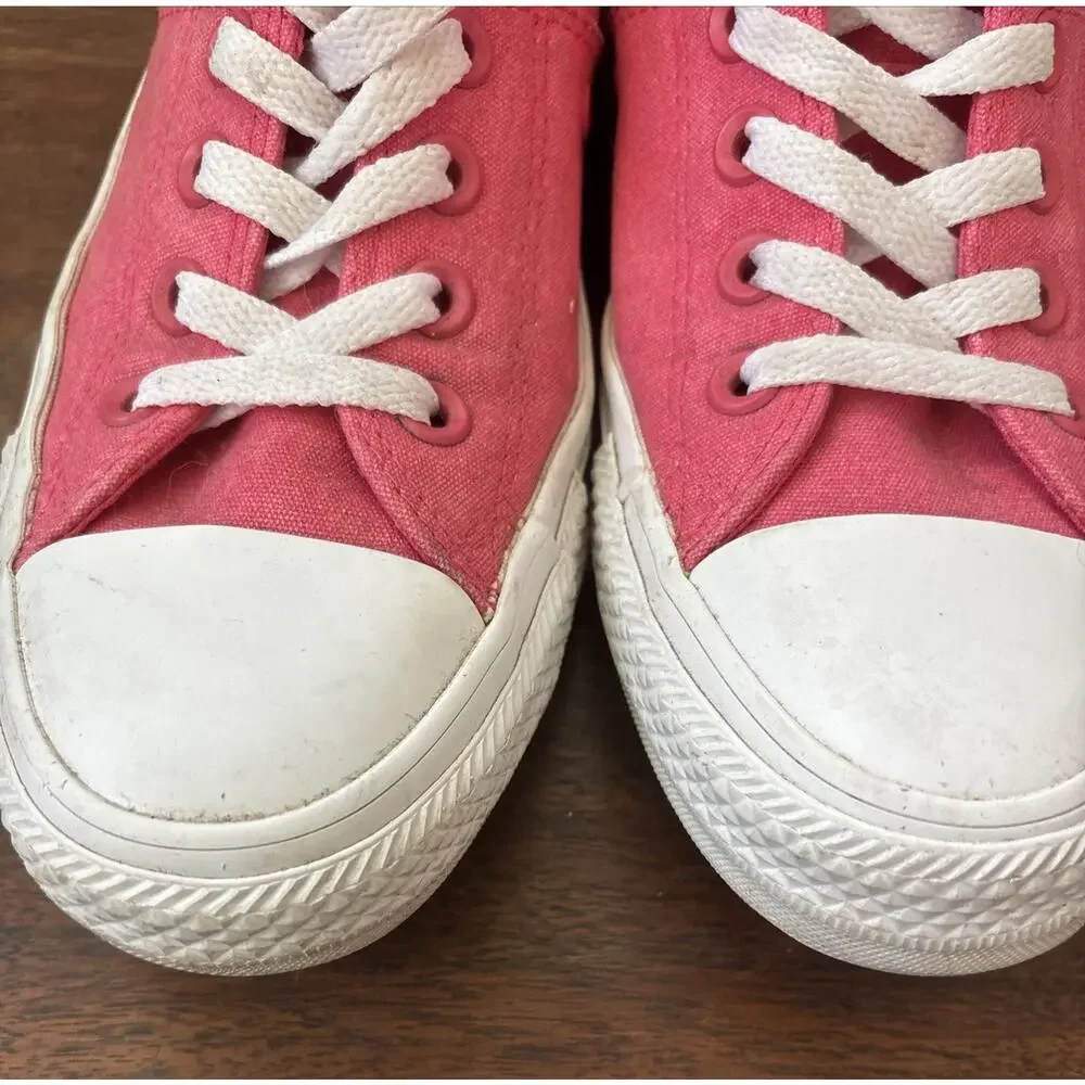 Converse pink owned