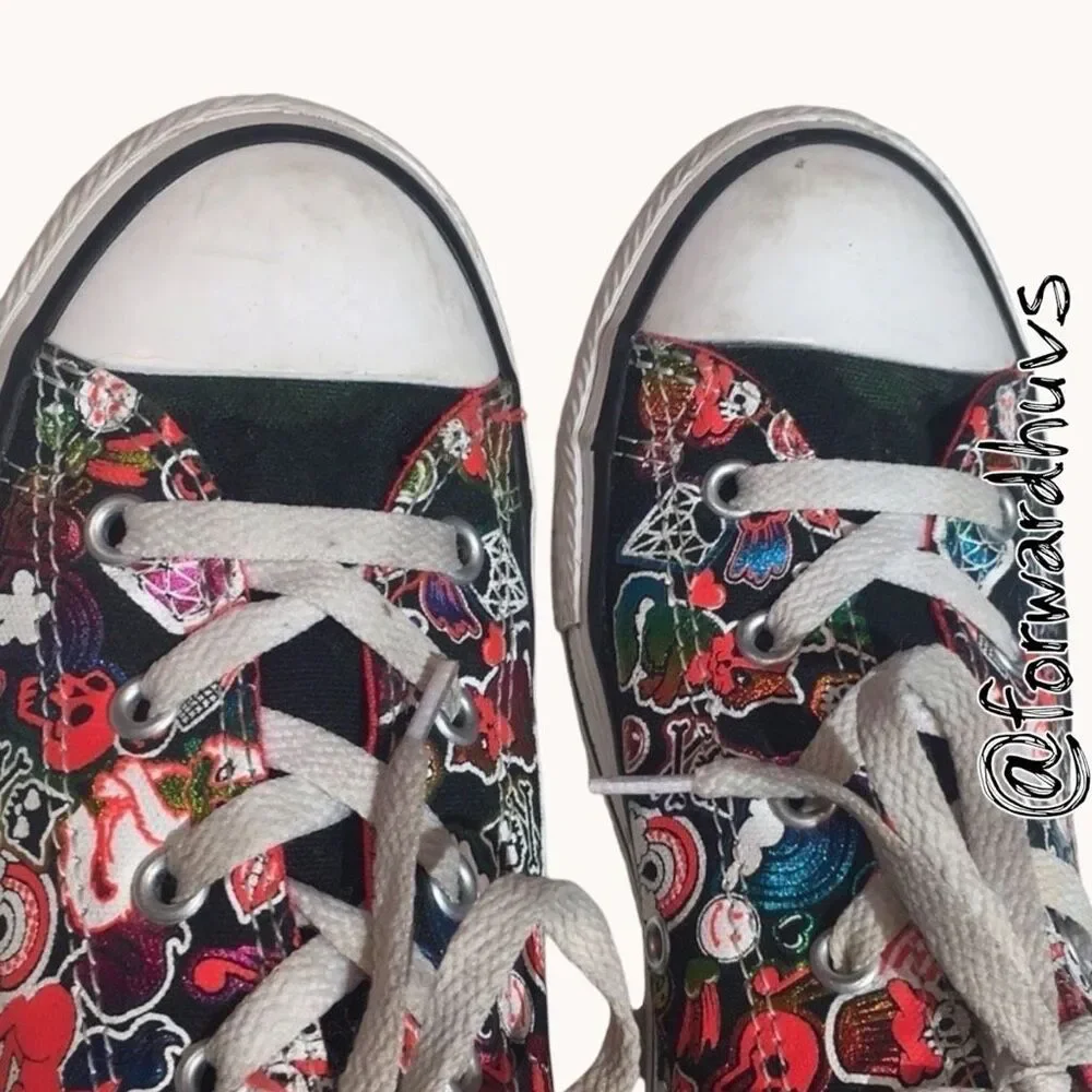 Converse step into