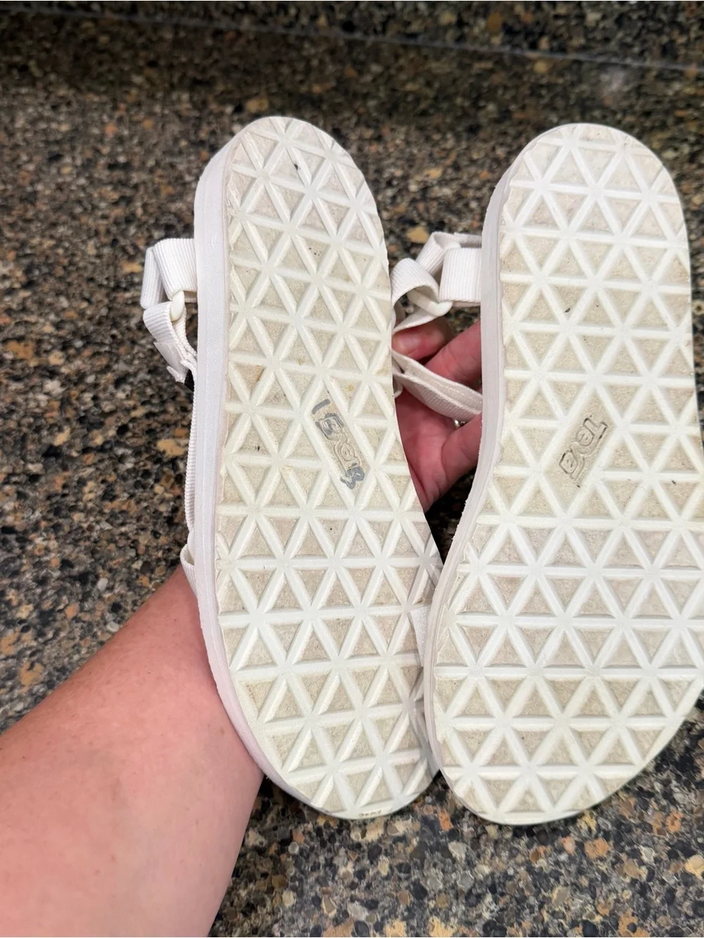 Teva lightweight white