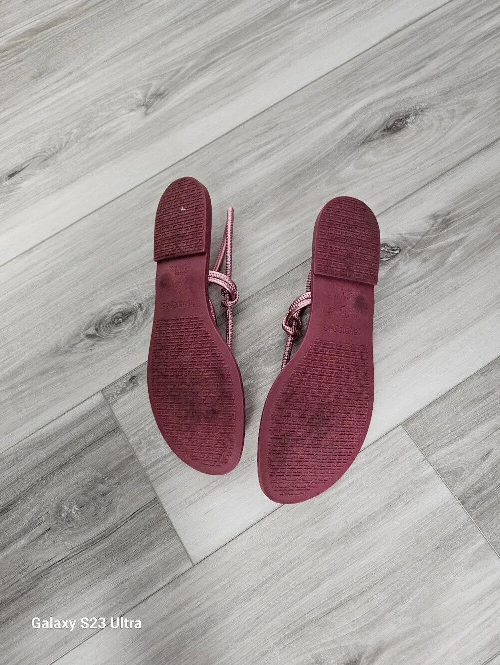 Havaianas lightweight thong